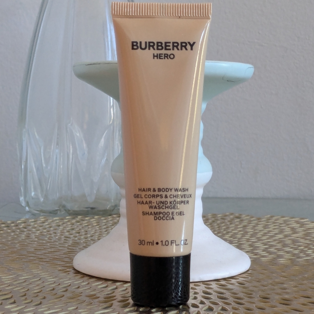 Burberry hero body wash
